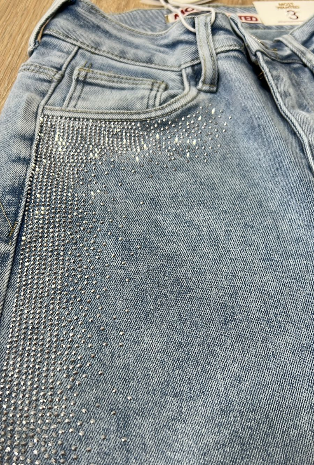 Jean Bota Ancha Straight con Brillos Laterales – Most Wanted