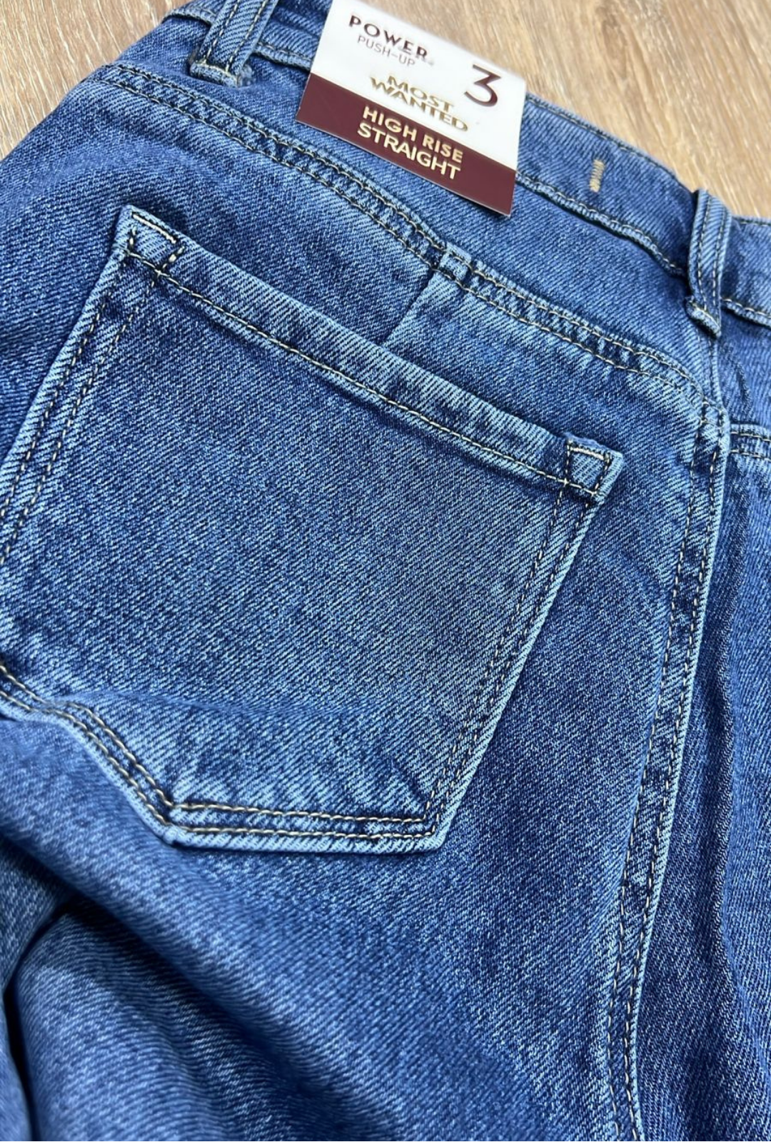 Jean Straight Azul Medio con Brillos Most Wanted