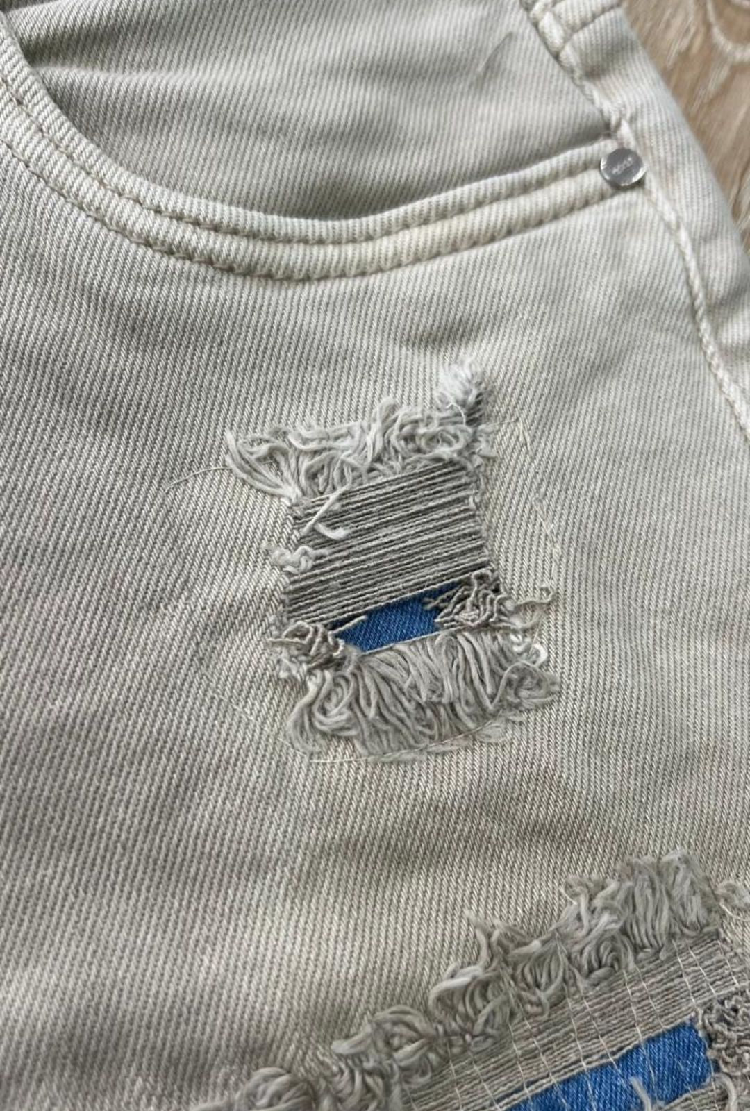 Short Beige Most Wanted