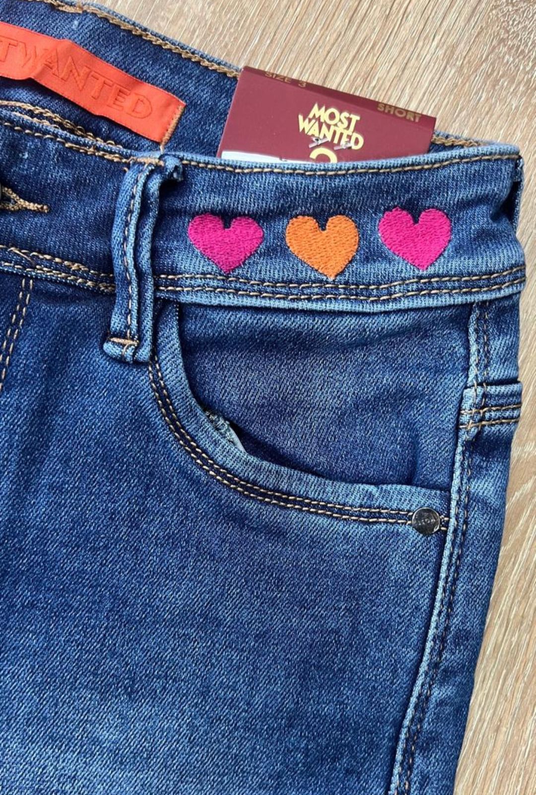 Short Corazones Most Wanted