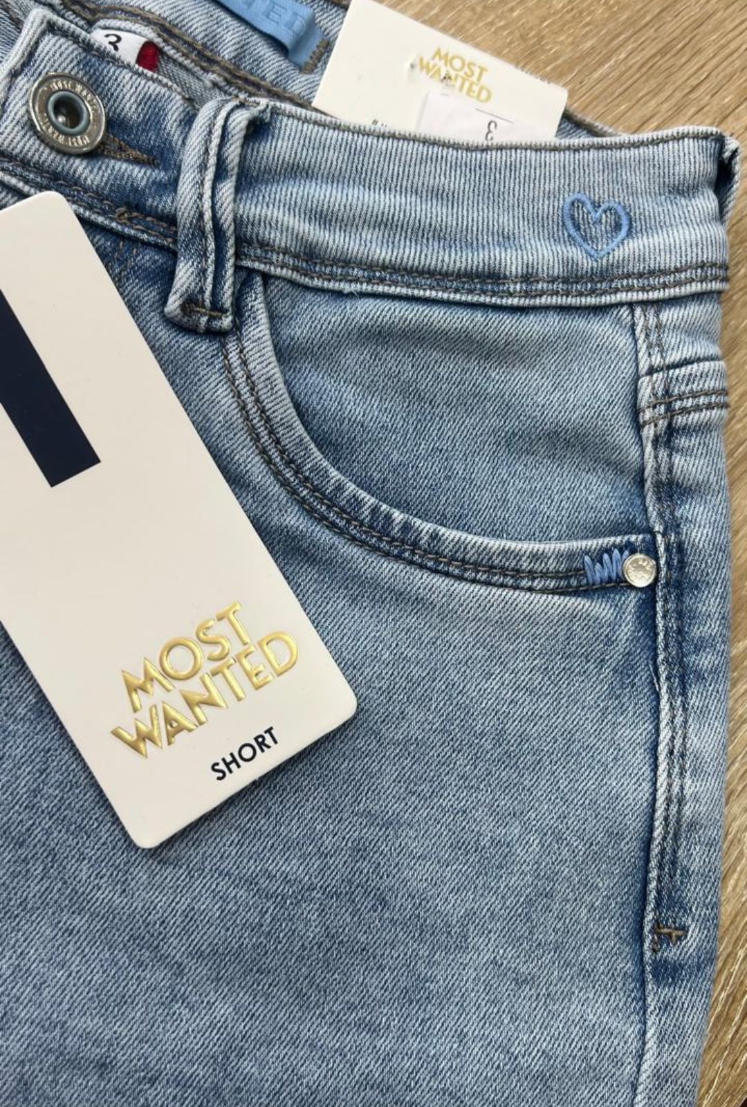 Short Azul Claro Most Wanted