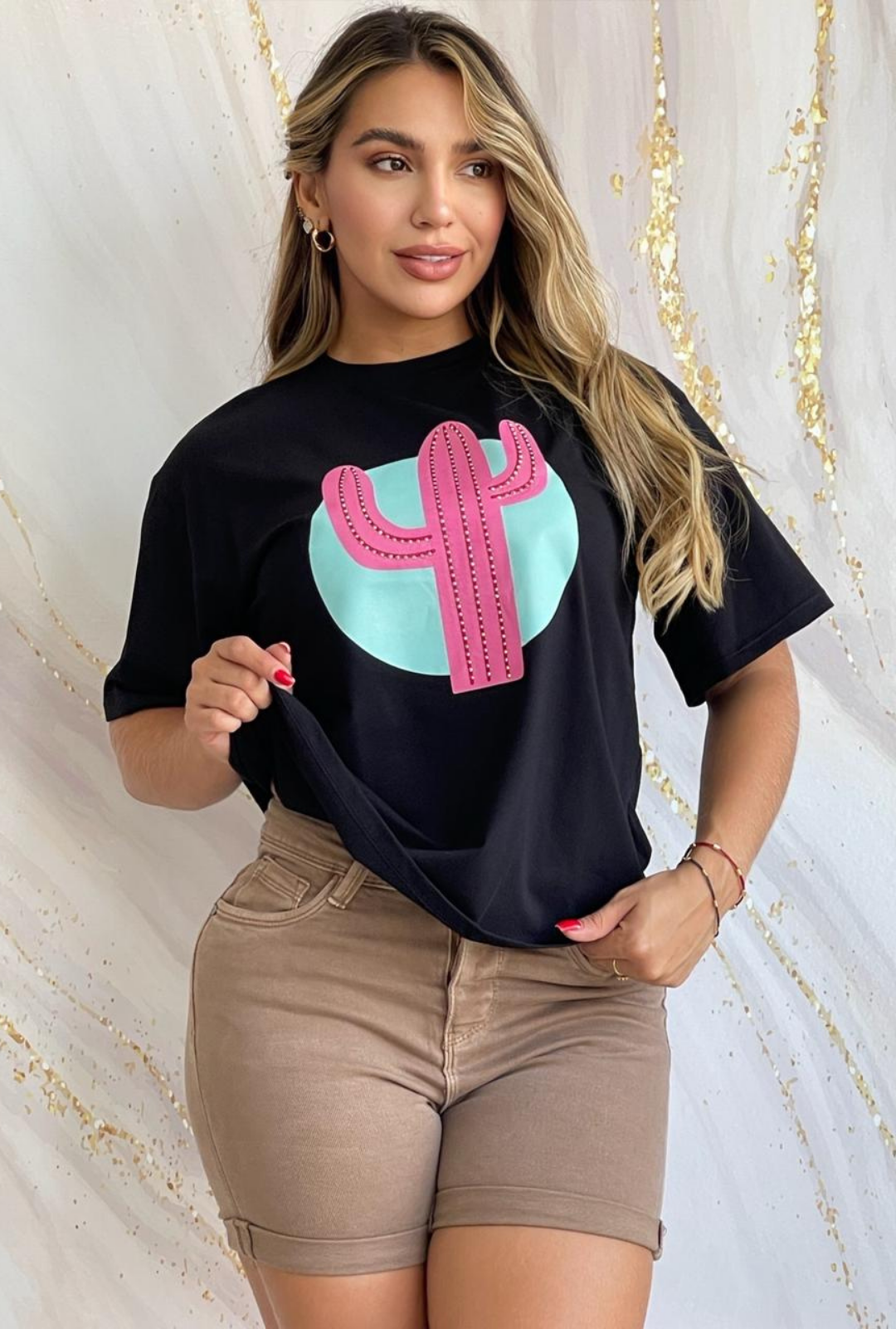 Camiseta Oversize con Estampado de Cactus