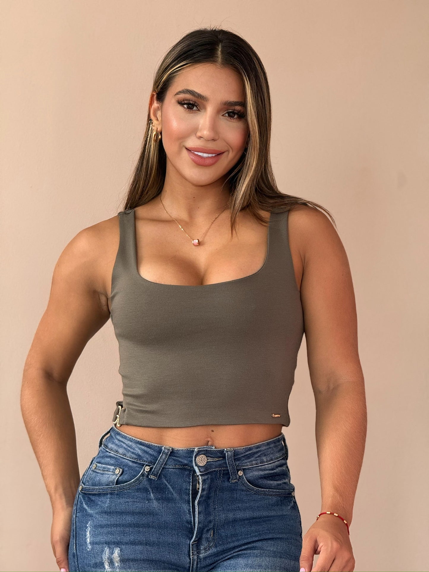 Blusa Hebilla Basic