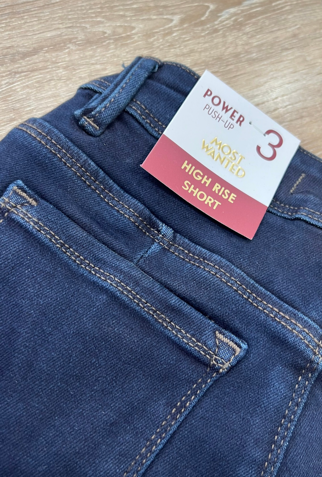 Short Azul Petroleo Most Wanted