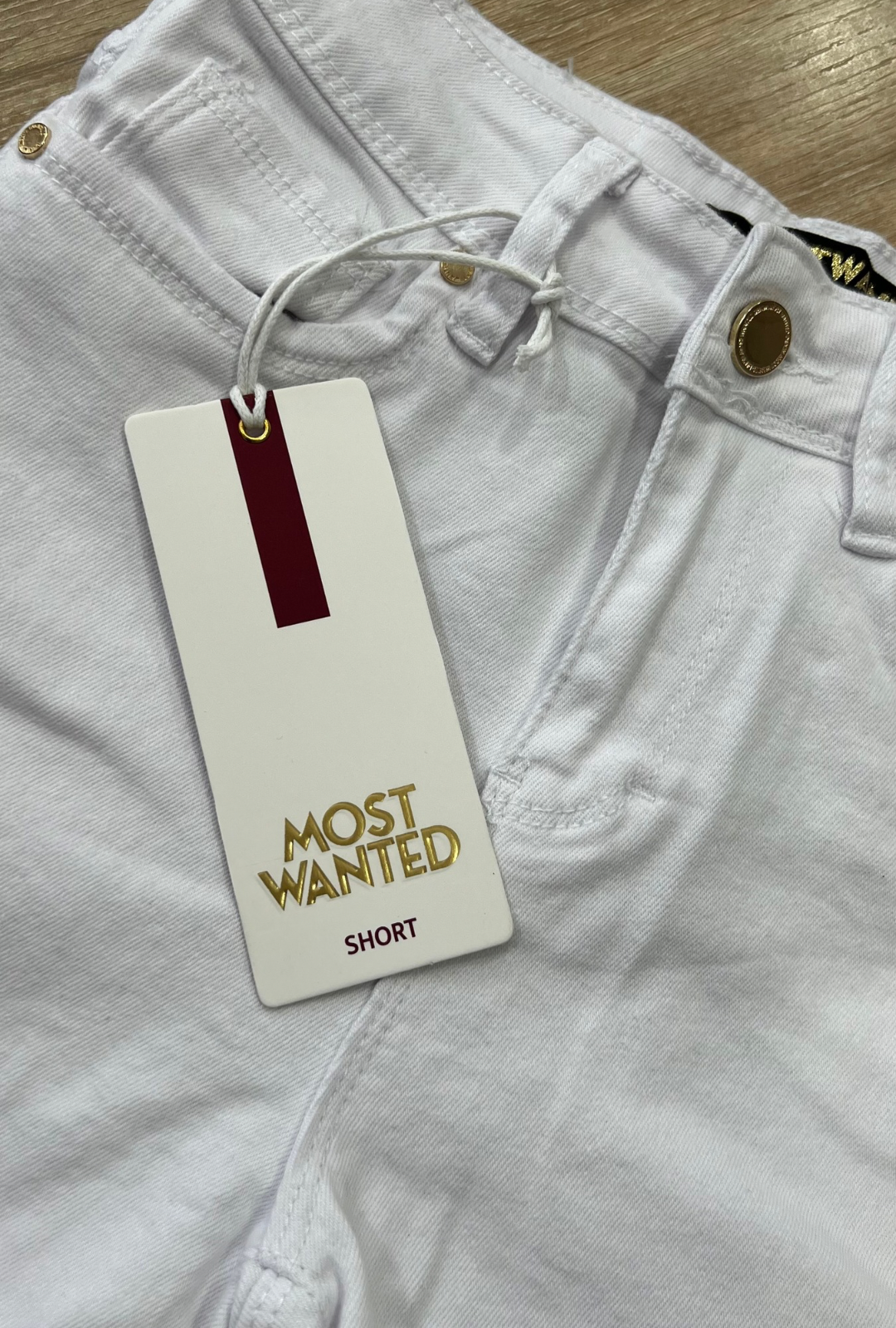 Short Clasico Blanco Most Wanted