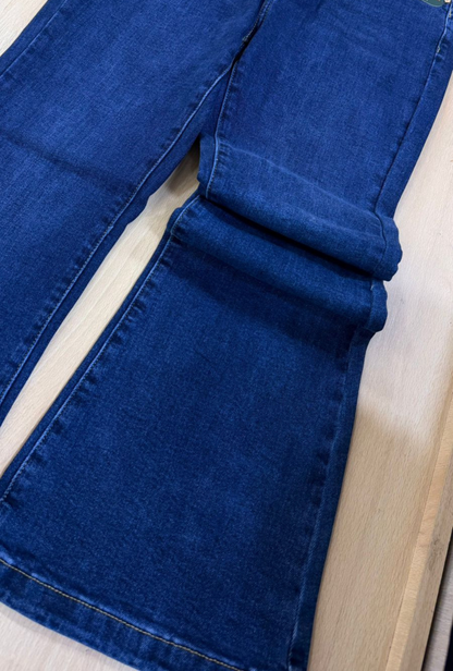Jeans Flare Azul Oscuro POPSUGAR
