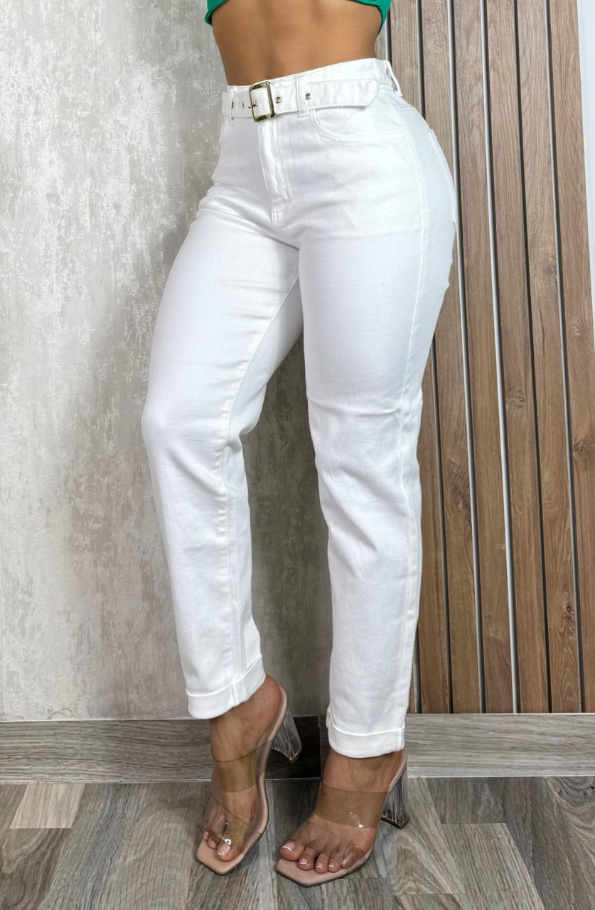 Jean clasico blanco boyfriend