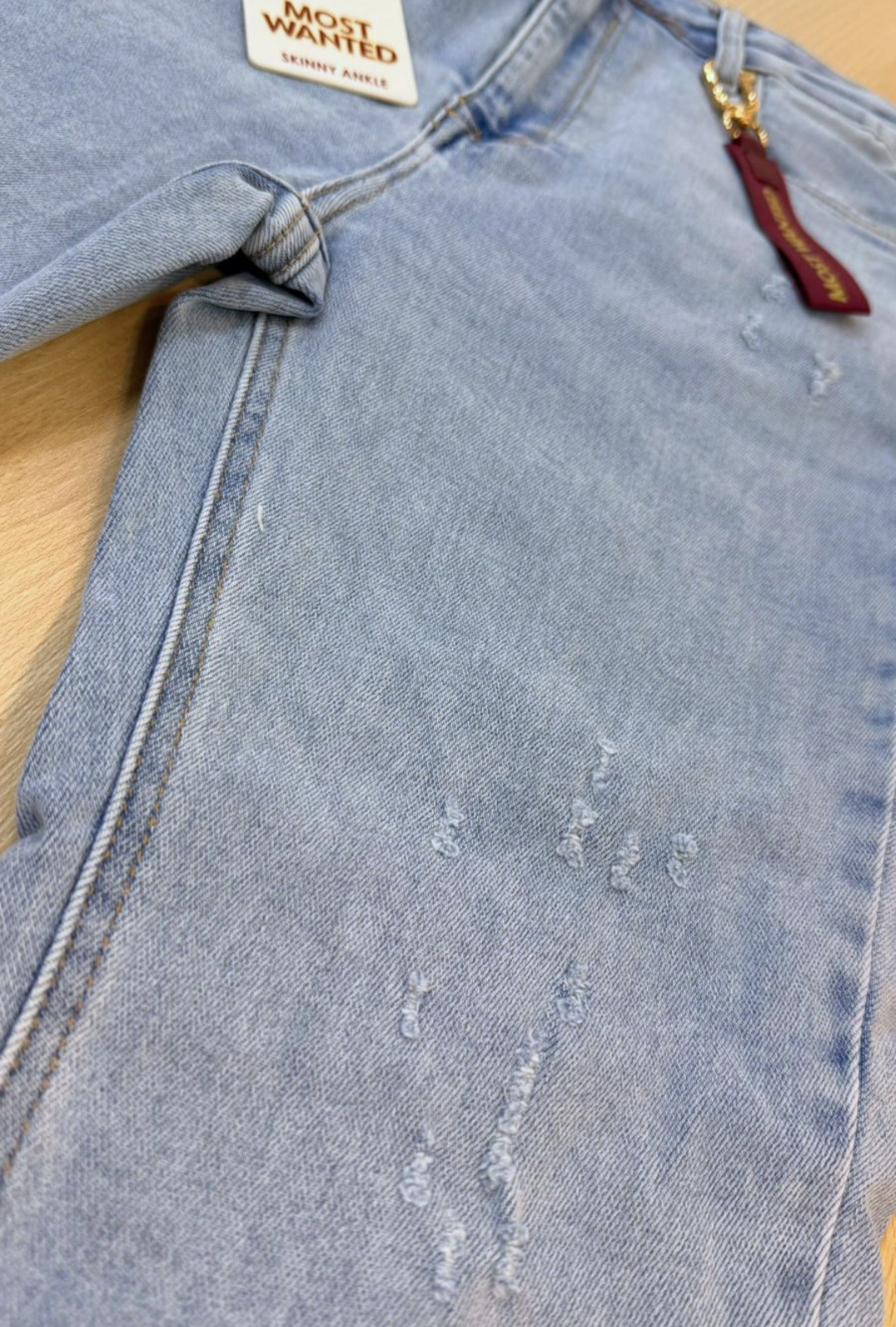 Jean Azul Claro  skinny ankle Most Wanted