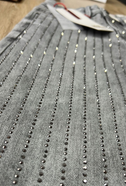 Jean Straight Gris con Brillo en Línea – Most Wanted