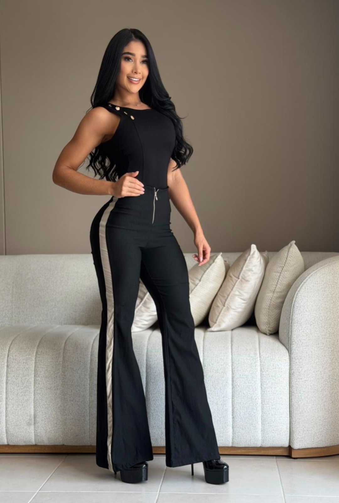 Pantalón Wide Fit Bota campana