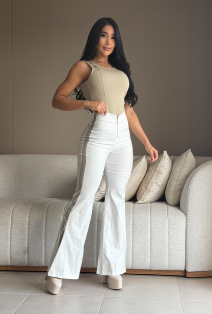 Pantalón Wide Fit Bota campana