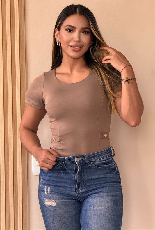 Body Elegant Side