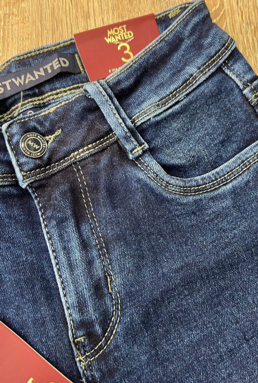 Jean Azul Oscuro Bota Ancha Most Wanted