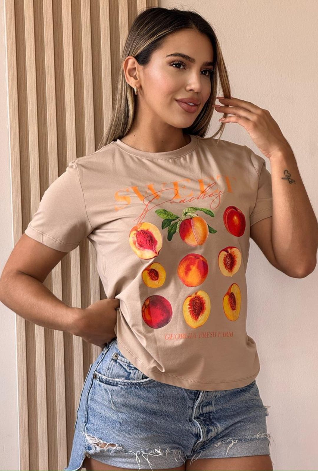 Camiseta Peach Glam