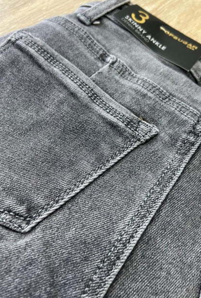 Jean Skinny Gris Popsugar