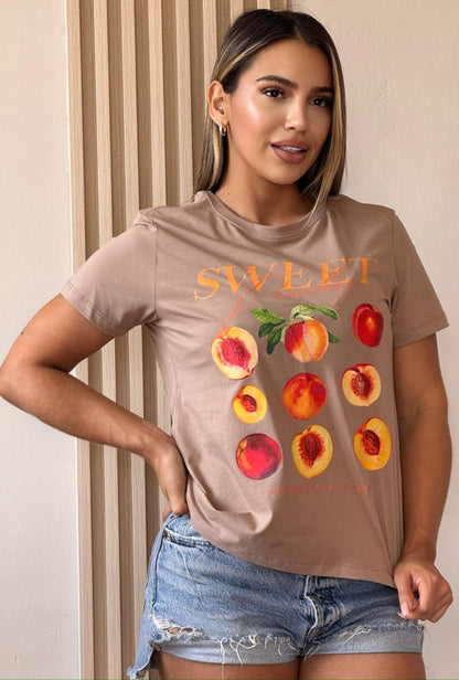Camiseta Peach Glam