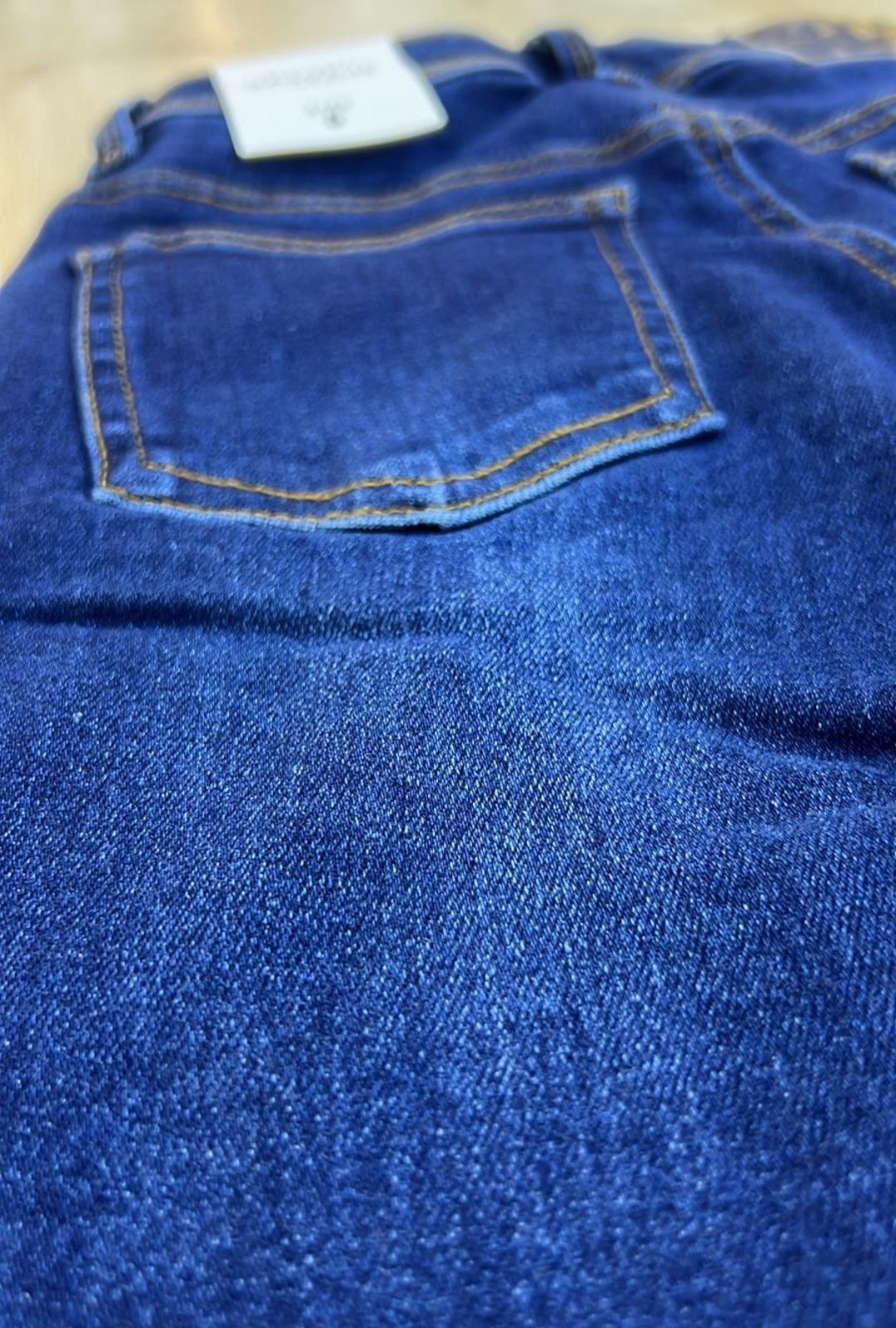 Jean Azul Oscuro Bota Ancha Salvaje