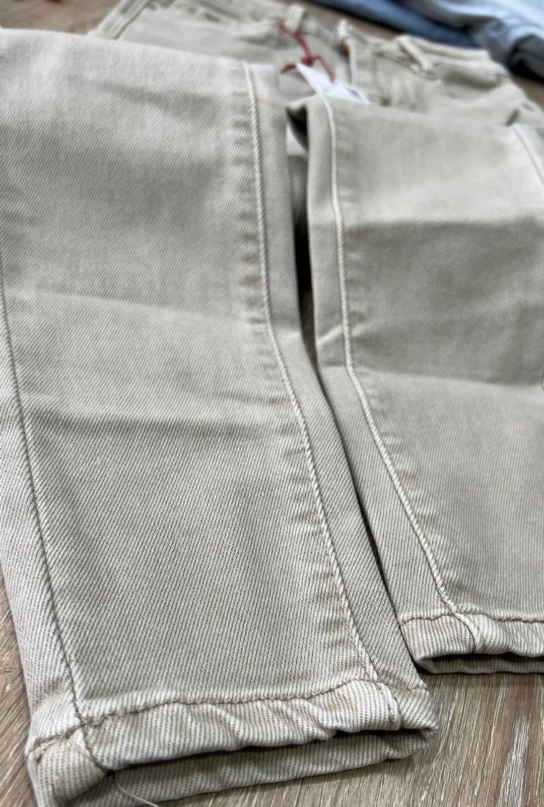 Jean Skinny Arena Most Wanted