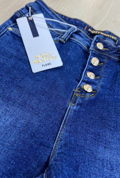 Jean Botones Bota Ancha Most Wanted