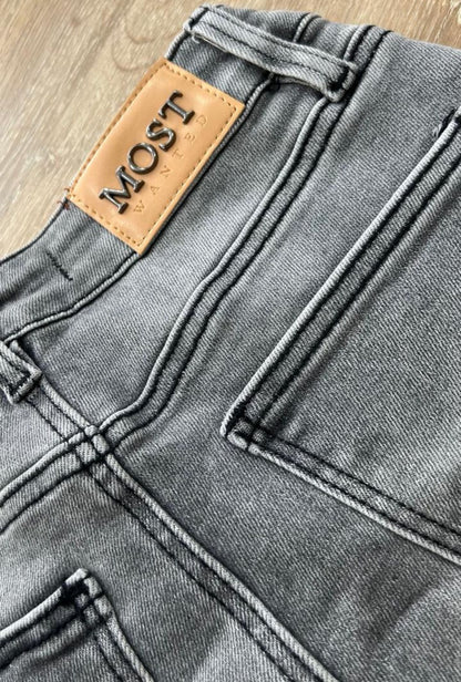 Jean Gris Bota Recta Most Wanted