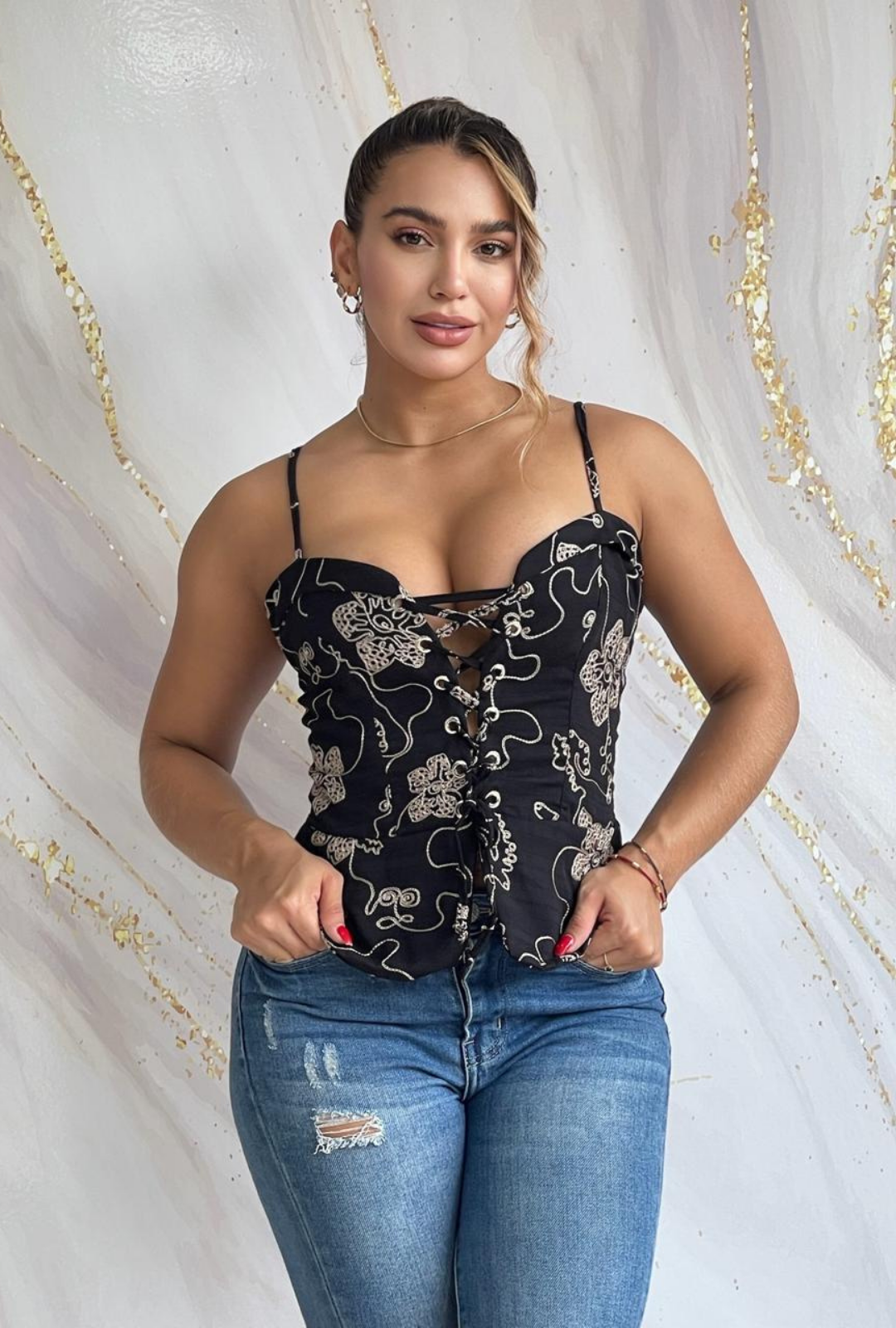 Blusa Lino estampados Bordados