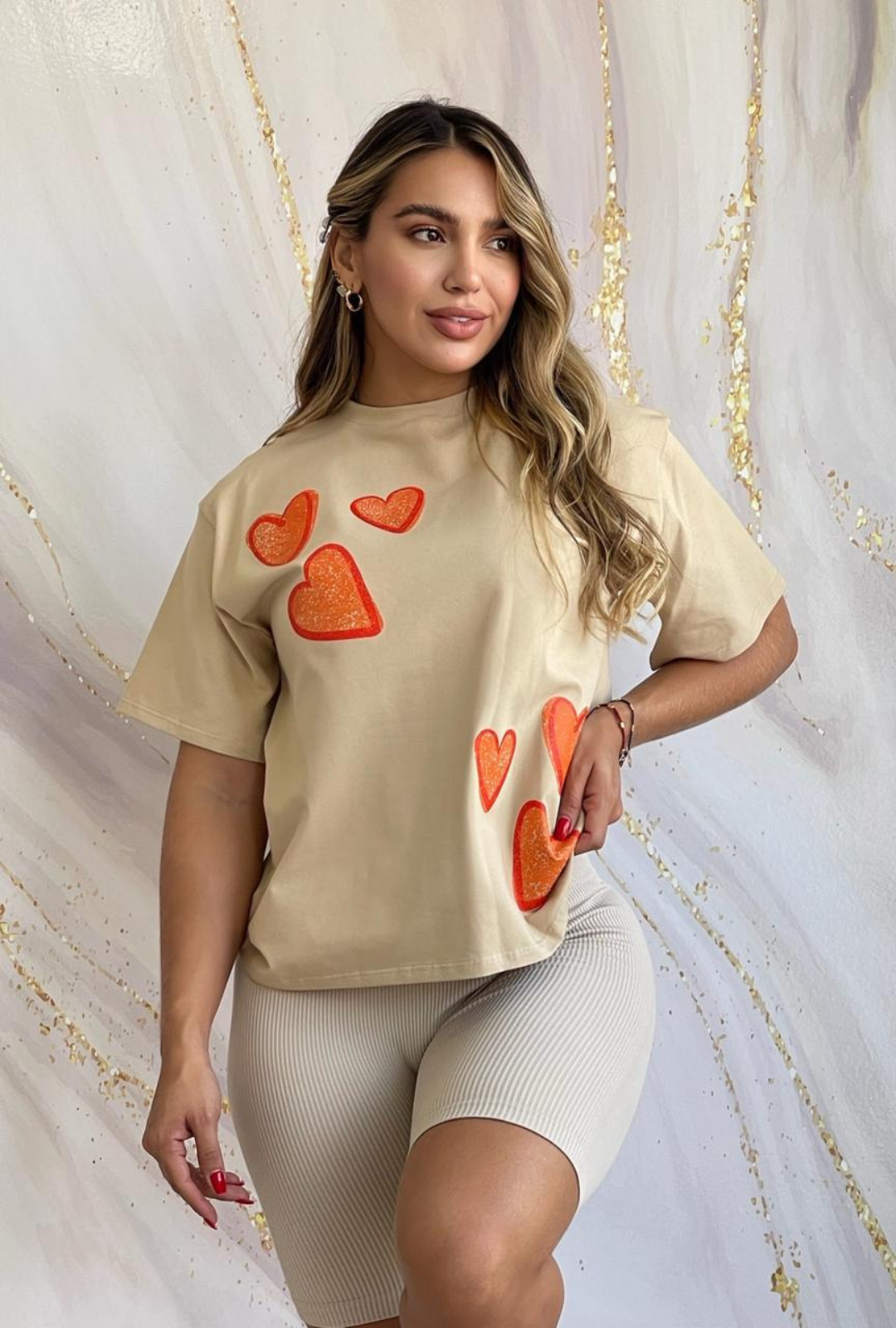 Camiseta Oversize con Estampado de Corazón