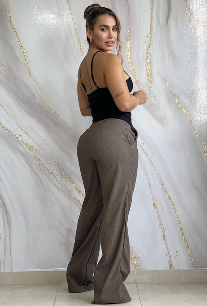 Pantalón Efecto Cuero