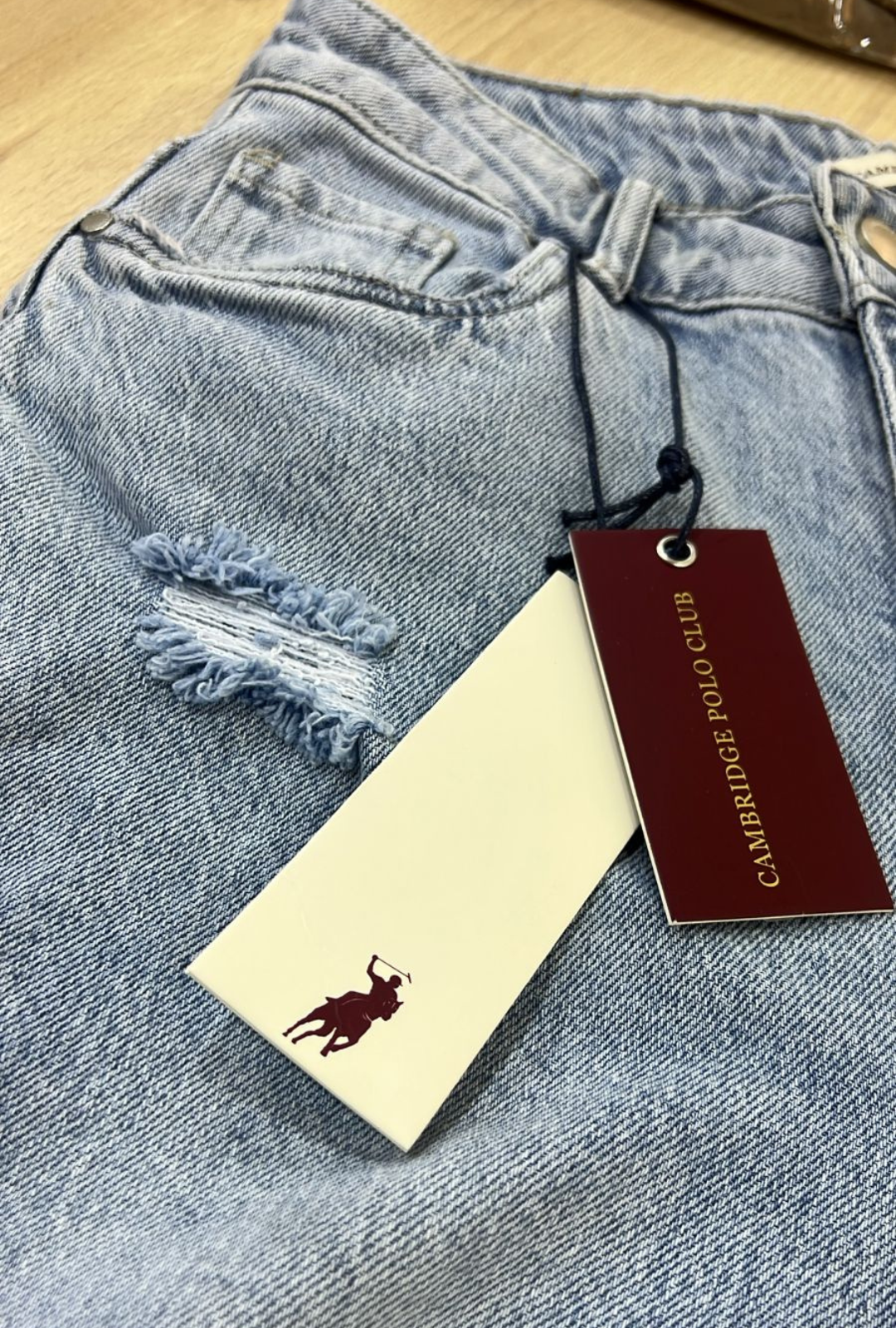 Jeans Polo Club híbrido straight ancho Destroyer